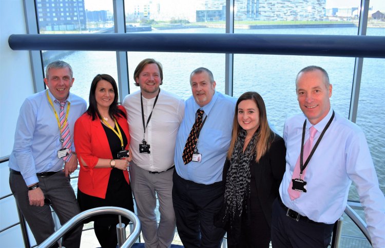 Durham Routeways Team Photo With Gary Keen